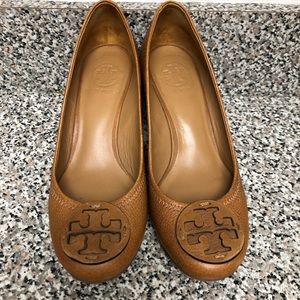 Tory Burch Sally wedge leather size 7.5 royal tan